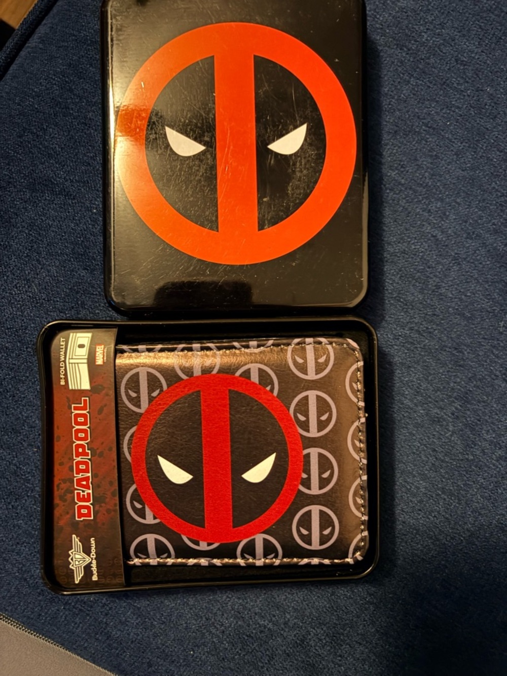 Marvel Deadpool logo bi-fold wallet produced by Buckle-Down.